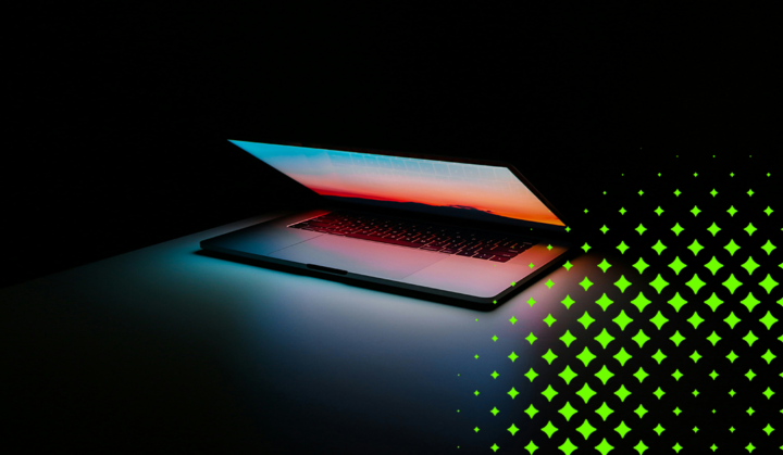 computer dark screen blue light sparkle 1080×629